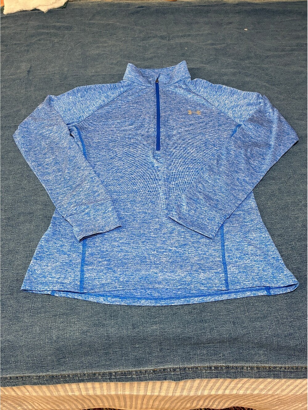 Women's Under Armour Heatgear half zip pullover loose fit Medium
